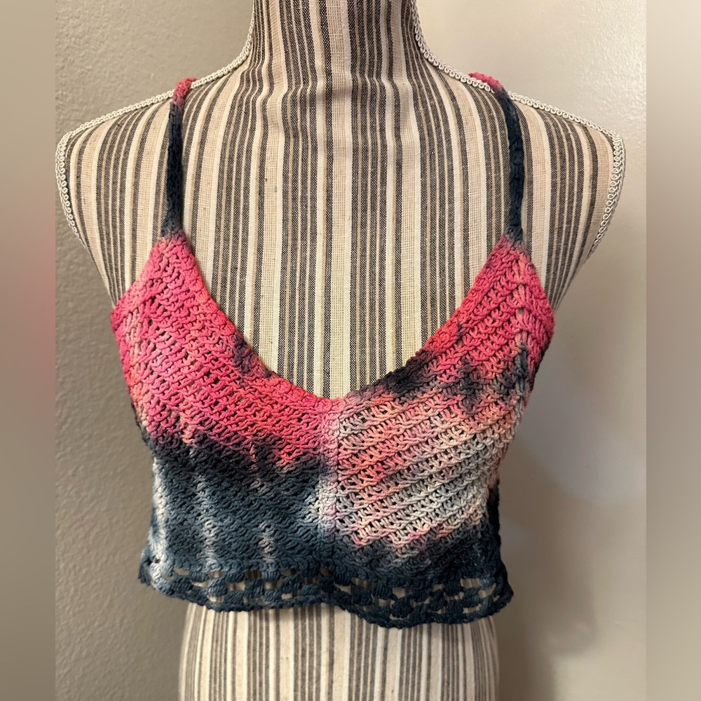⭐ Last Chance! Forever 21 crop crocheted, one of a kind tie-dye top